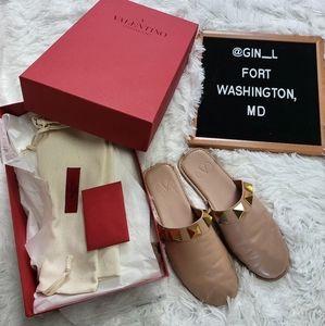 100% Authentic VALENTINO GARAVANI Beige Roman Stud Slipper EU 38 (US 7/7.5)